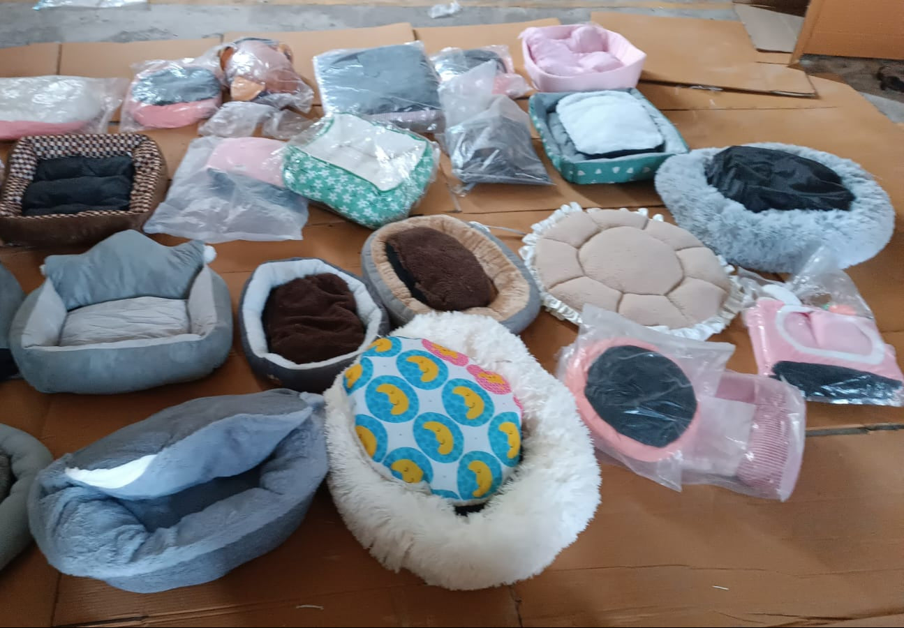 Pet Dog Bed General Thickening Dog Mat (1 Pc / Mix Design & Color)