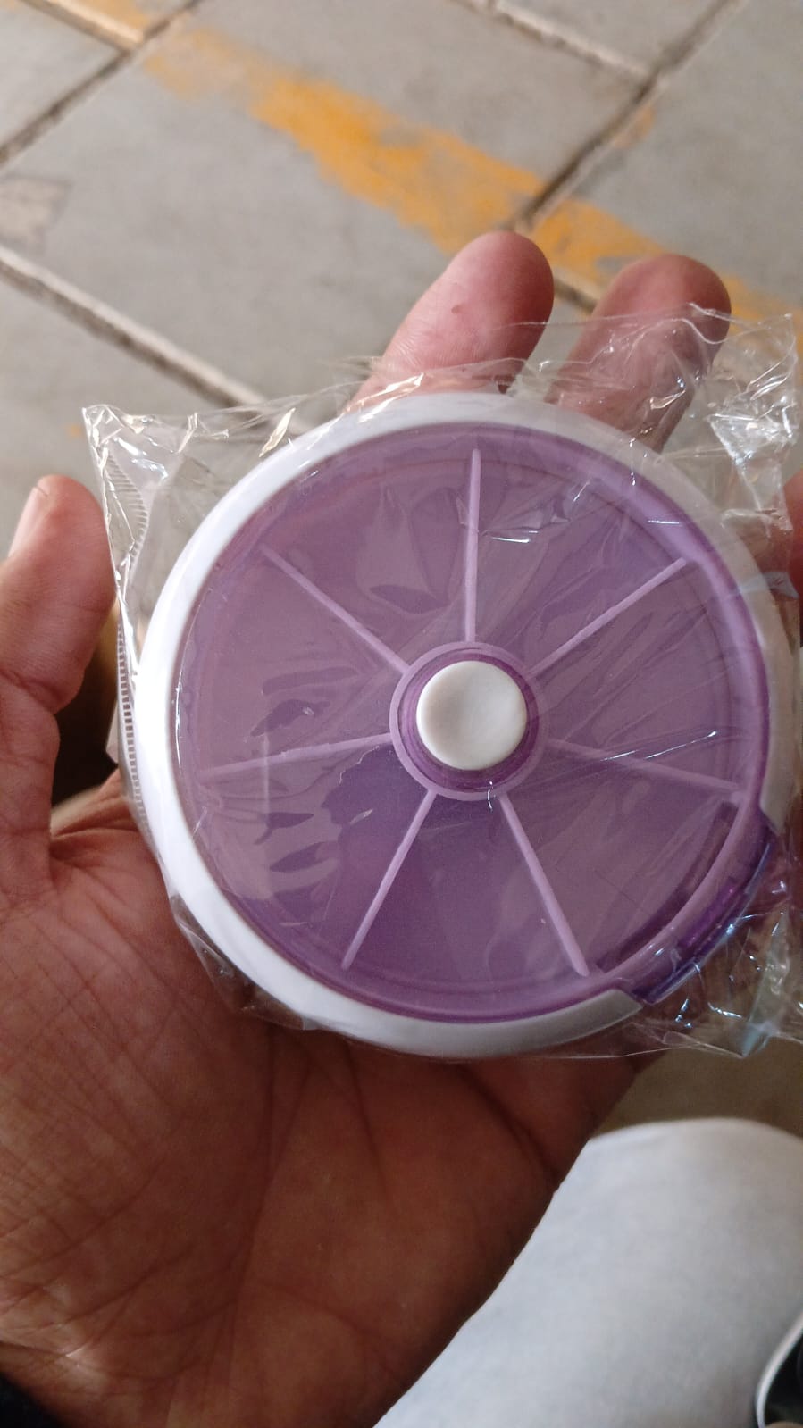 Cute 7-Day Pill Box Dispenser – Portable 7-Grid Medicine Organizer (1 Pc)