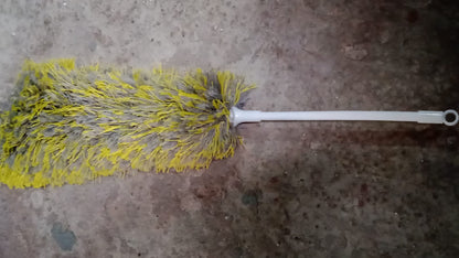 Long Handle Microfiber Duster – Extendable & Washable Cleaning Tool for Home, Car & Office (62cm)